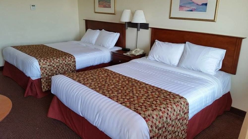 Super 8 By Wyndham Caraquet Hotel Buitenkant foto